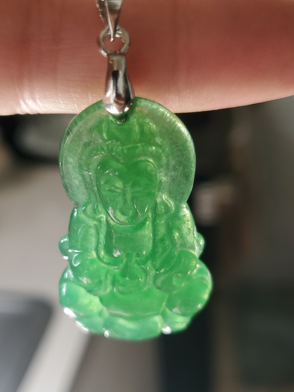 ​Vibrant "Emperor Green" Quartzite Buddha Pendant Amulet 18k GF